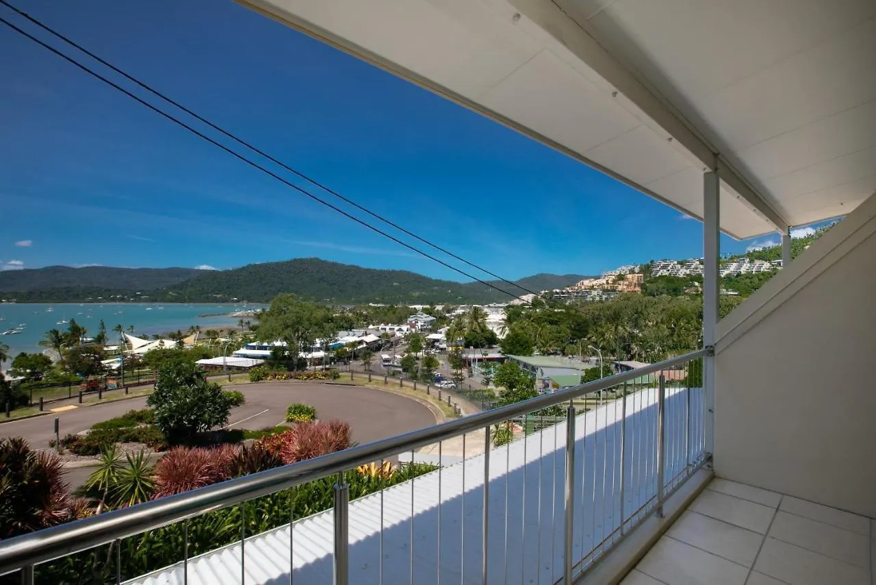 **** Aparthotel Waterview Airlie Beach Australia